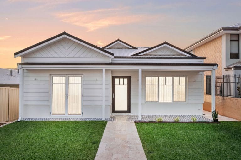 City Charm Elevation